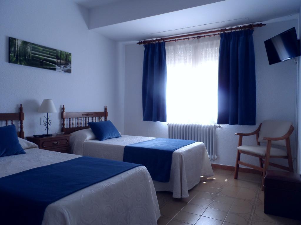 Hostal La Noria Руидера Номер фото
