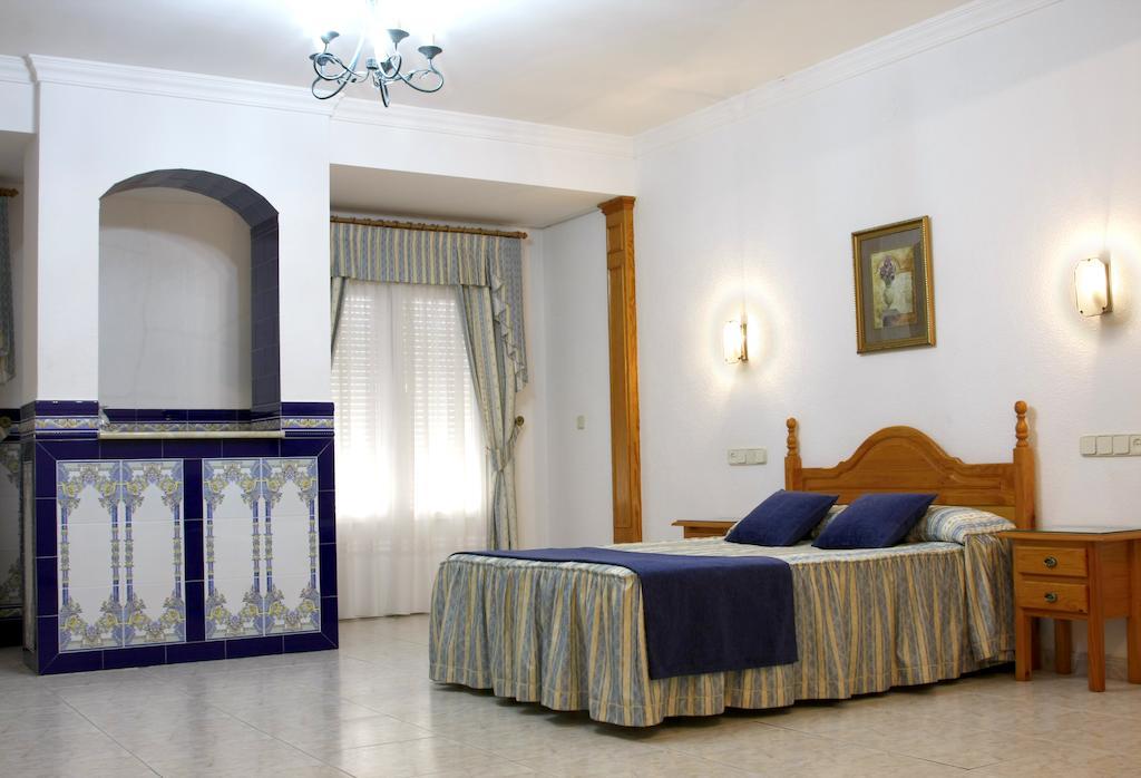 Hostal La Noria Руидера Номер фото